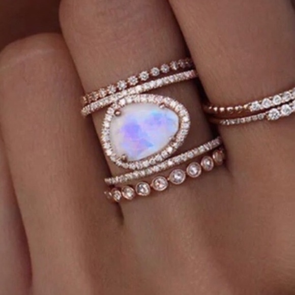 Jewelry - 🌟Last one🌟Rose Gold Opal Ring